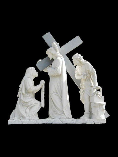 Veronica wipes the face of Jesus - Sixth Station of the Cross Stone ...